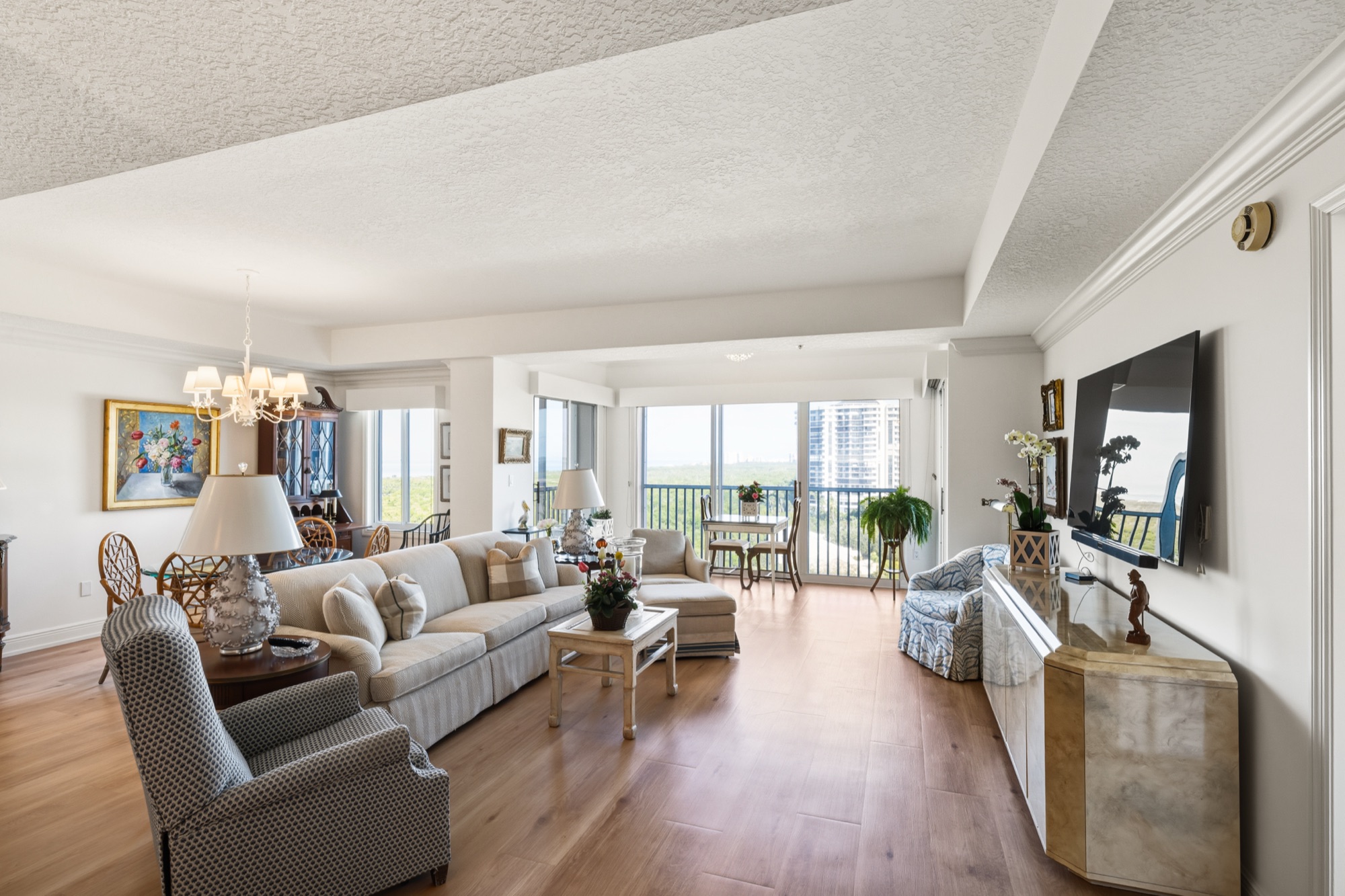 Elegant lobby interior at The Glenview