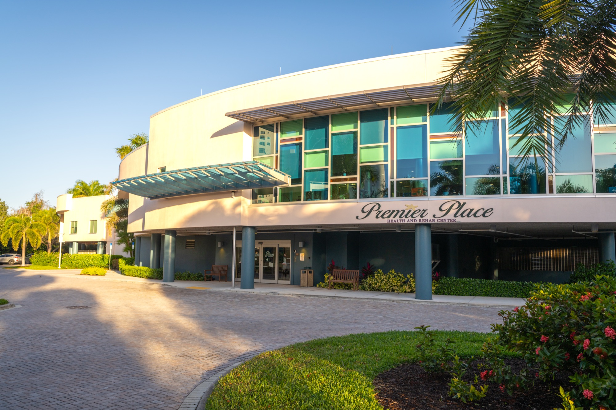 Premier Place Building exterior at The Glenview